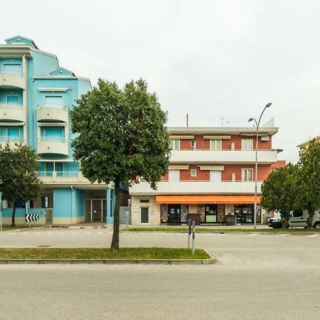 Appartamento A Pochi Passi Dal Mare Caorle Exterior photo